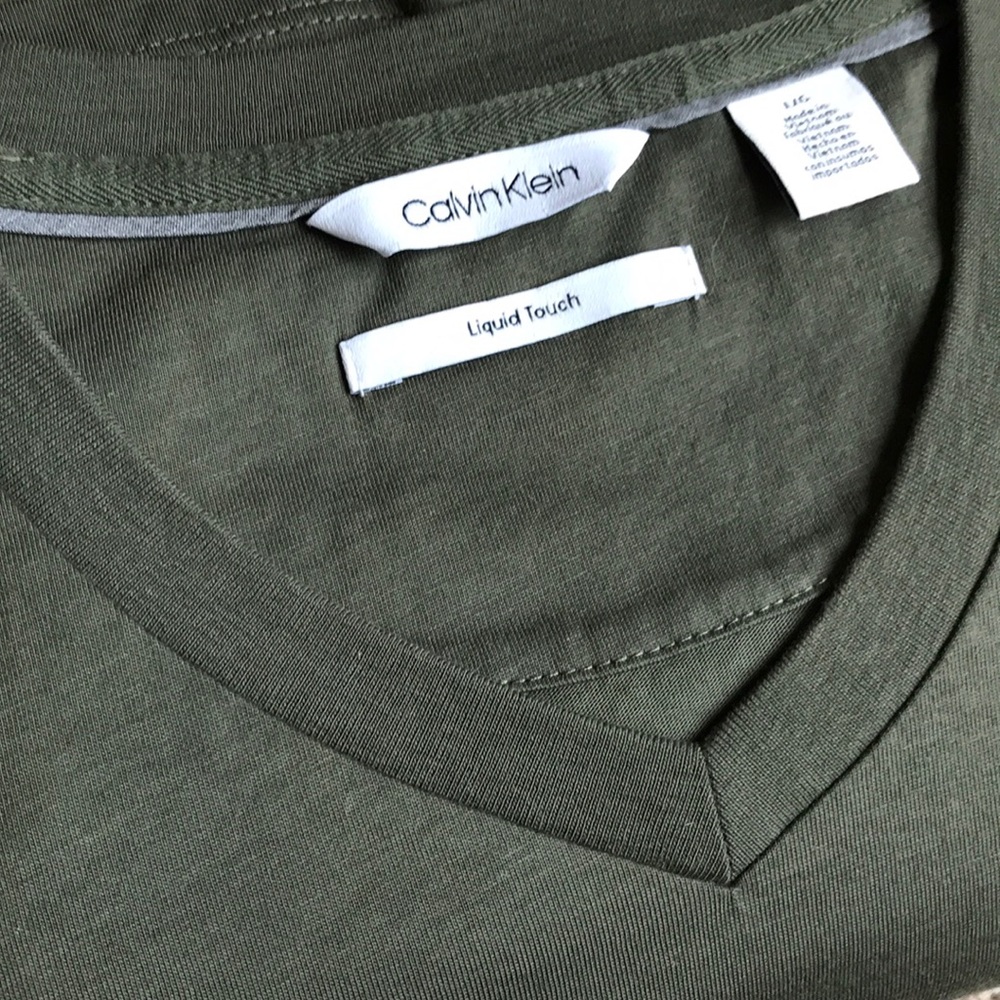 Calvin Klein long sleeved shirt Large